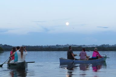 paseo en canoa cuyabeno actividades tours