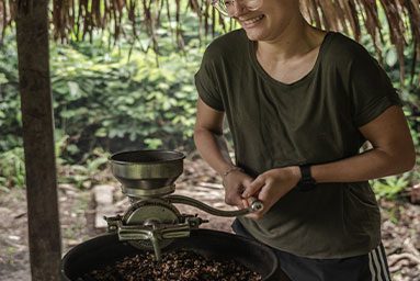 tour cafe cuyabeno lodge tucan